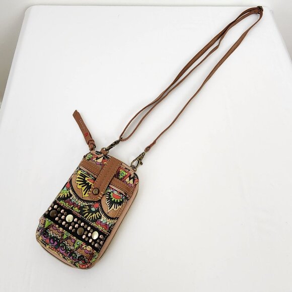SAKROOTS Crossbody Smartphone Wallet Studded Peace Pattern Boho Coated Canvas - Picture 4 of 7
